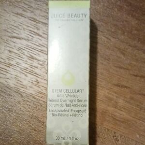 Juice Beauty Stem Cellular Retinol Serum - Cream and Green